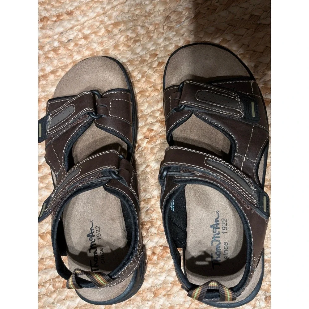 Thom McAn Daniel Brown Mens Sandals Brown Adjustable Straps Size 7M
